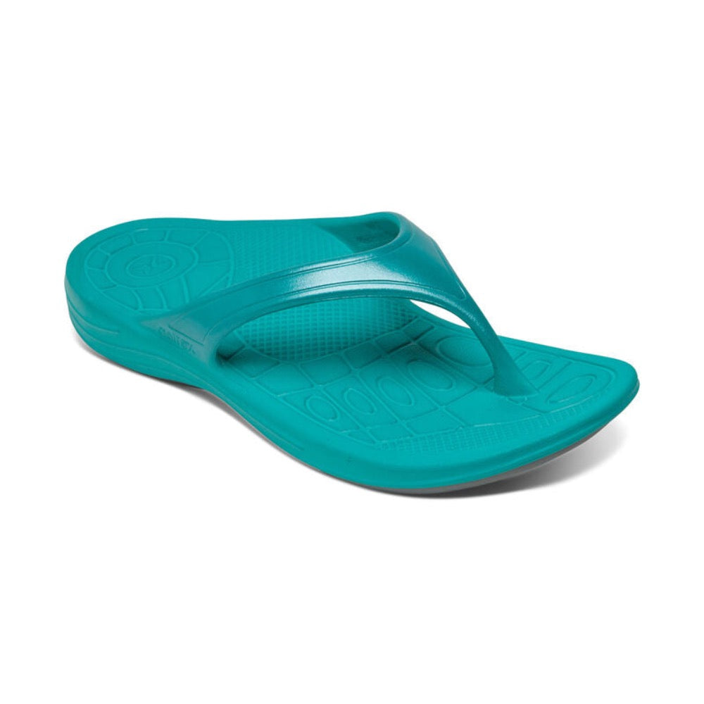 Dark Cyan Aetrex Women's Fiji Orthotic Flips Aqua
