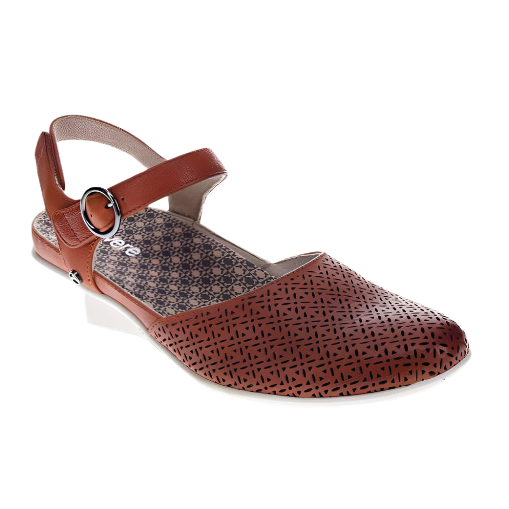 Sienna Revere Women's Calabria Orthotic Closed Toe Sandal Cognac