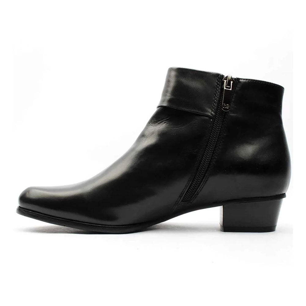 Light Gray Regarde Le Ciel Women's Stefany-186 Zip Up Ankle Boot Black Leather