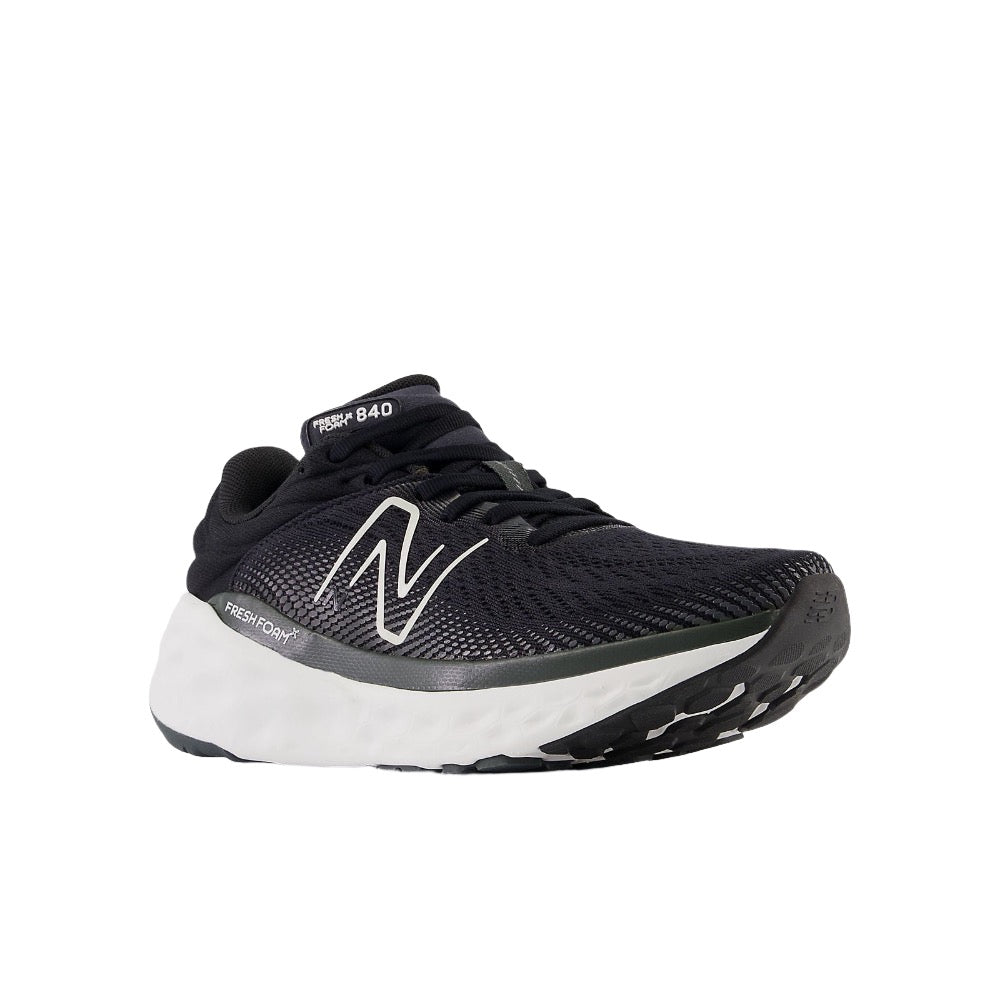 White Smoke New Balance Women's Fresh Foam X 840v1 Black / Magnet