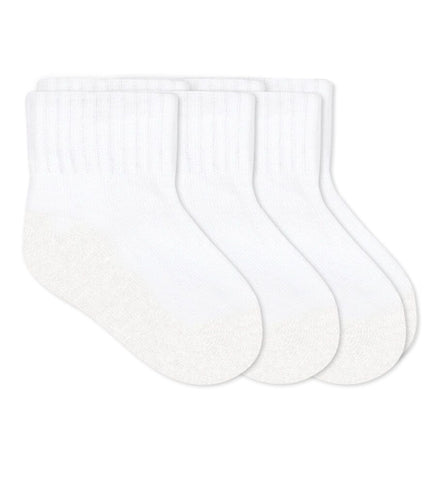 White Smoke Jefferies Socks Boys and Girls Seamless Smooth Toe Sport Quarter Cut Socks White 3 Pack