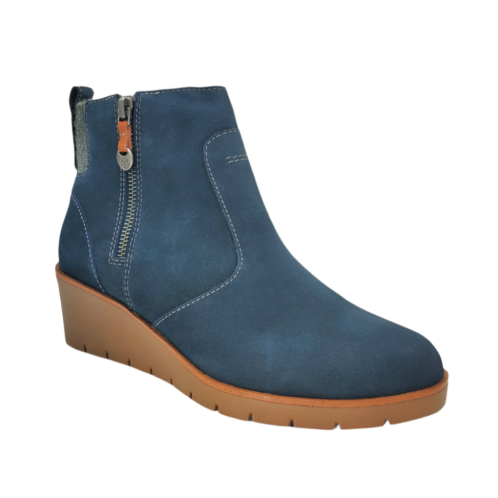 Dark Slate Gray Revere Women's Amarillo Wedge Boot Navy Suede