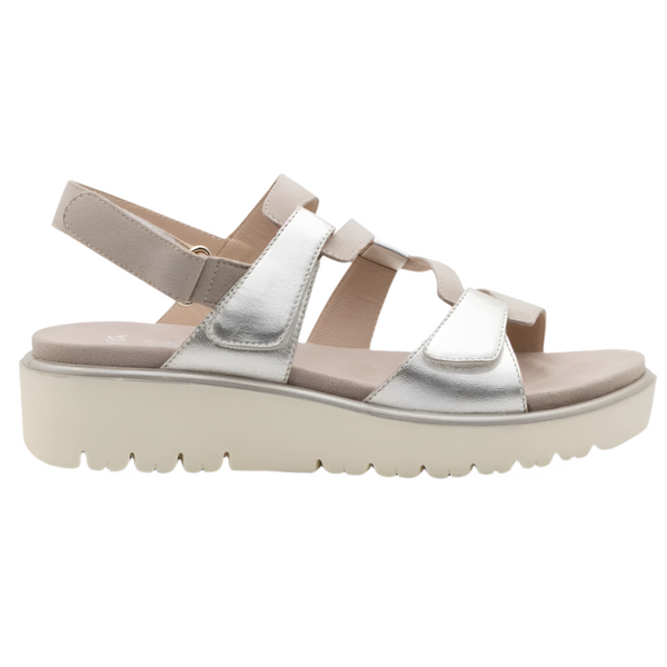 Gray Ara Women's Bayview Triple Adjustable Wedge Sandal Platinum / Sand / Metallic Leather