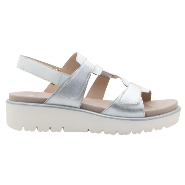 Light Gray Ara Women's Bayview Triple Adjustable Wedge Sandal Silver / Fog Metallic Leather