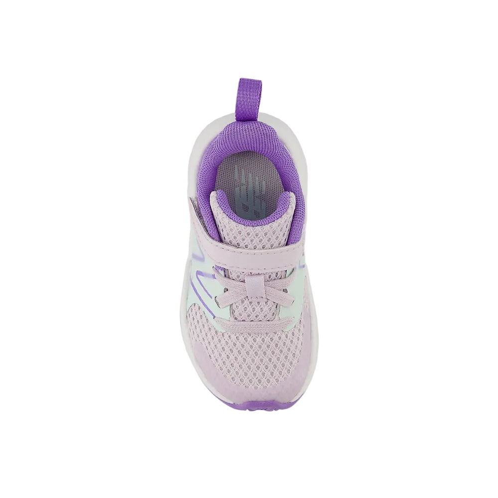 White Smoke New Balance Girls Rave Run v2 Taro