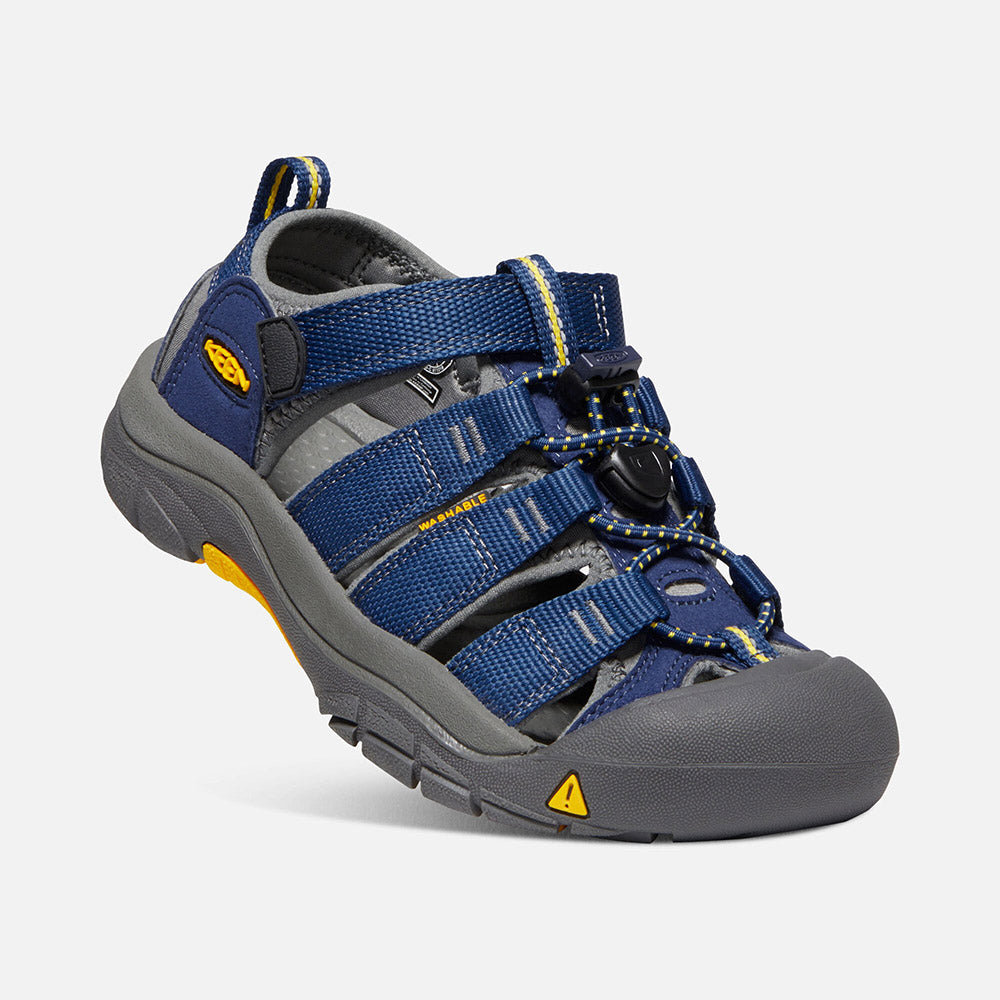 White Smoke Keen Newport Boy's H2